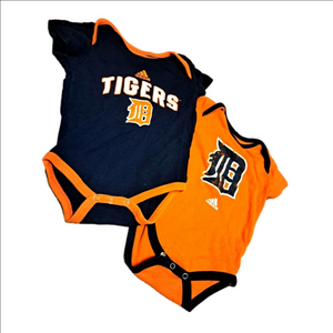 🌟 NFL 12M Onesies Detroit Tigers Short Sleeve with Snaps 🌟